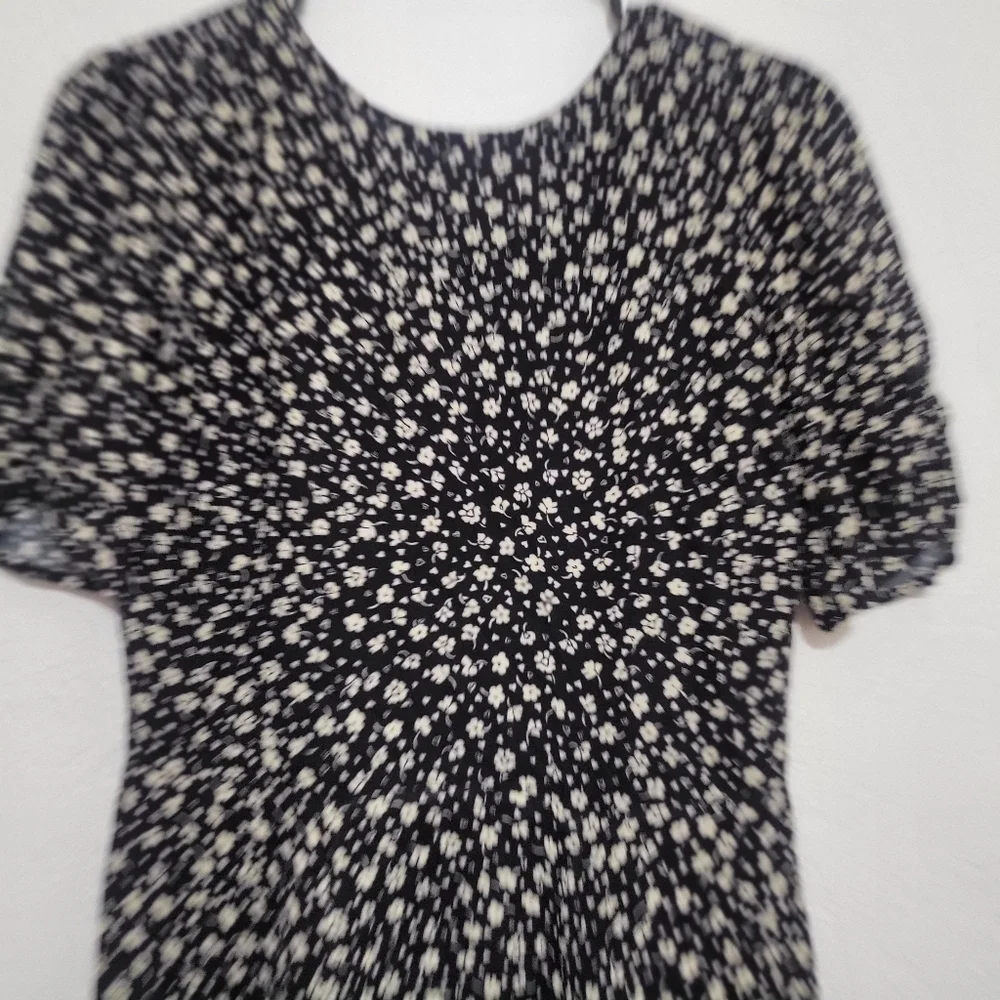 COPY - Reformation dress new - Picture 8 of 11